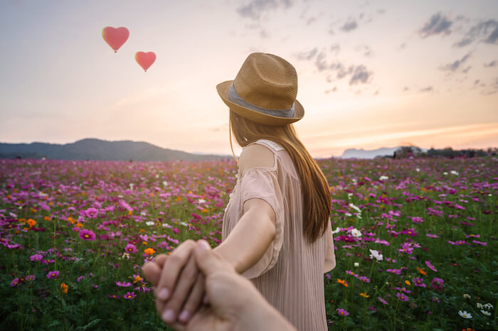 積極的くらいでちょうどいい！女性からデートに誘う3つのメリット