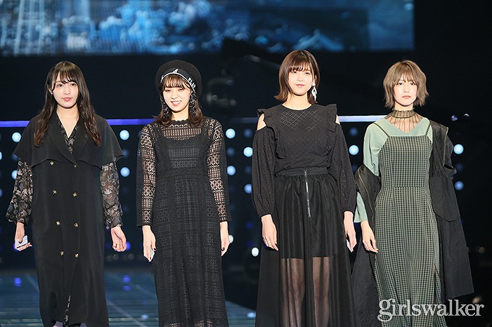 欅坂46小林由依＆土生瑞穂＆渡辺梨加＆渡邉理佐、透け感ブラックコーデで魅了 Girlswalker