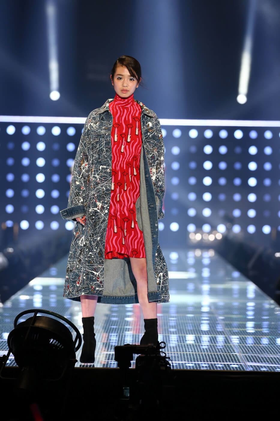 TGC2018SSランウェイ横田真悠02