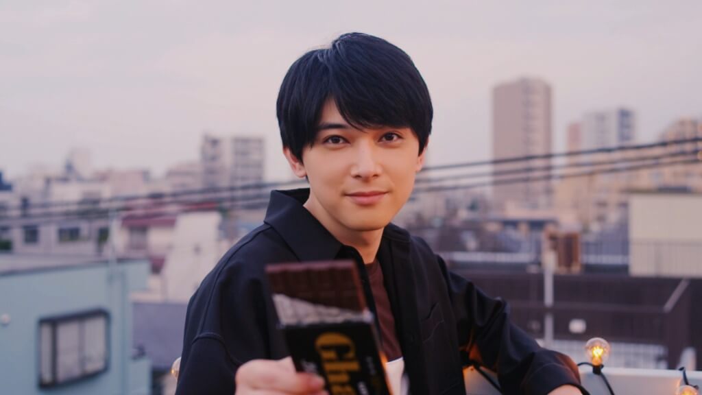 吉沢亮_WEB-CM_ちょうどいい亮と、ヒキョーな亮篇