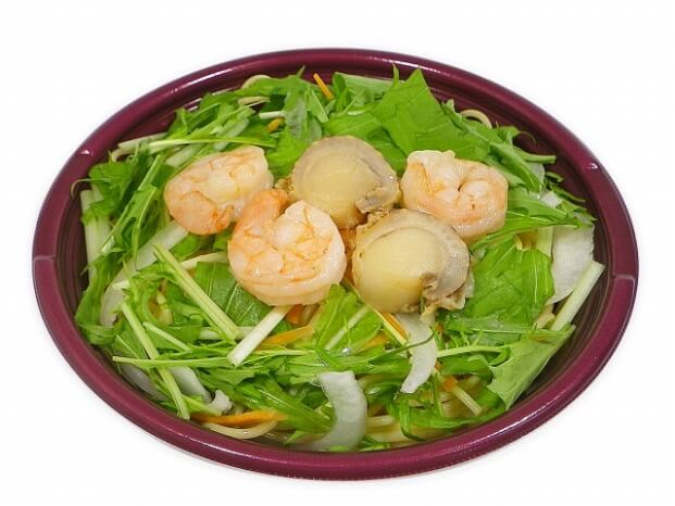 セブン-イレブン_海老と帆立と水菜のスープパスタ 塩味 498円（税抜）
