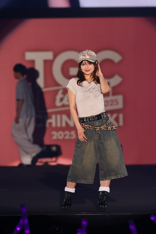 米澤りあ